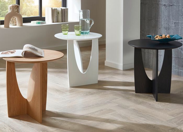 Moderner Beistelltisch 