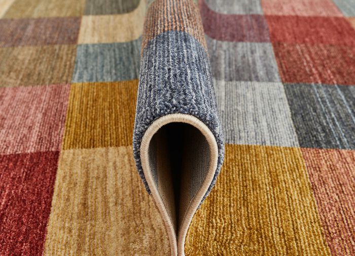 Moderne Br&uuml;cken und Teppiche mit Karo-Dessin 