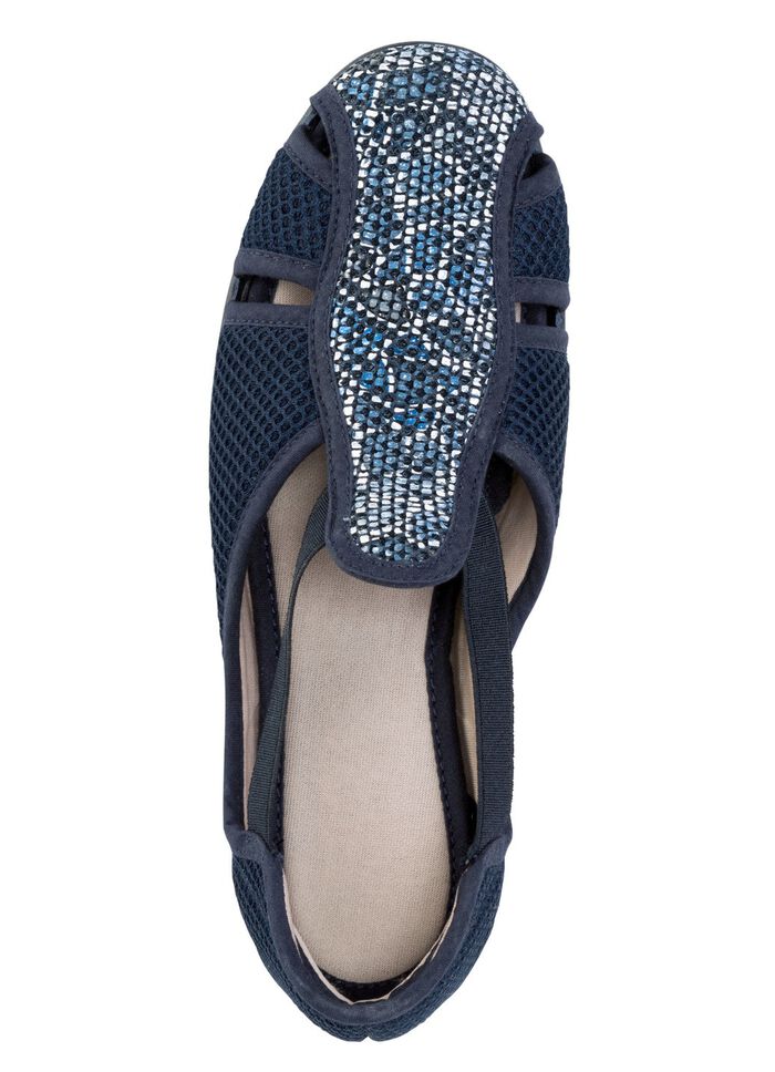 Slipper mit luftigen Durchbr&uuml;chen 