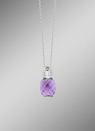 Zauberhafte Eleganz: Anh&auml;nger mit echt Amethyst und Ankerkette 