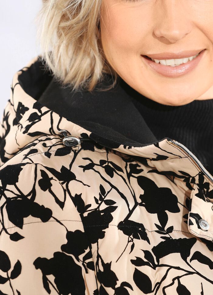 Jacke mit dekorativem Dessin 