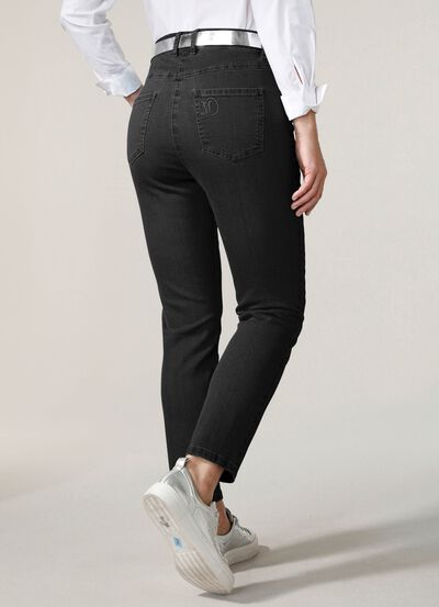 Kn&ouml;chellange Jeans in 5-Pocket-Form 