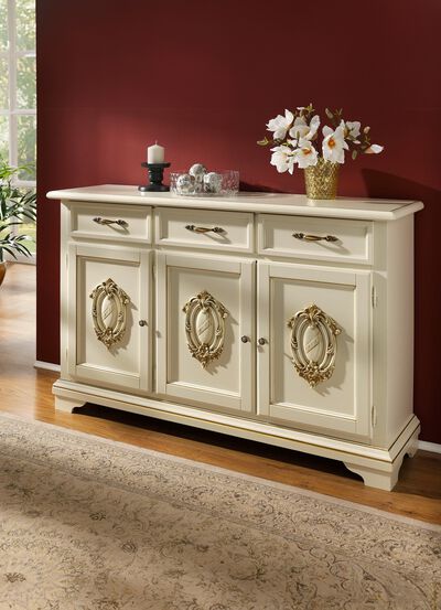 Italienische M&ouml;belserie mit hochwertiger Holz-Applikation 