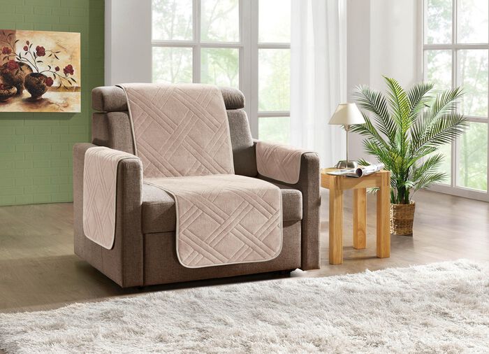 Kuschelweiche Wohnaccessoires mit Bandeinfassung 