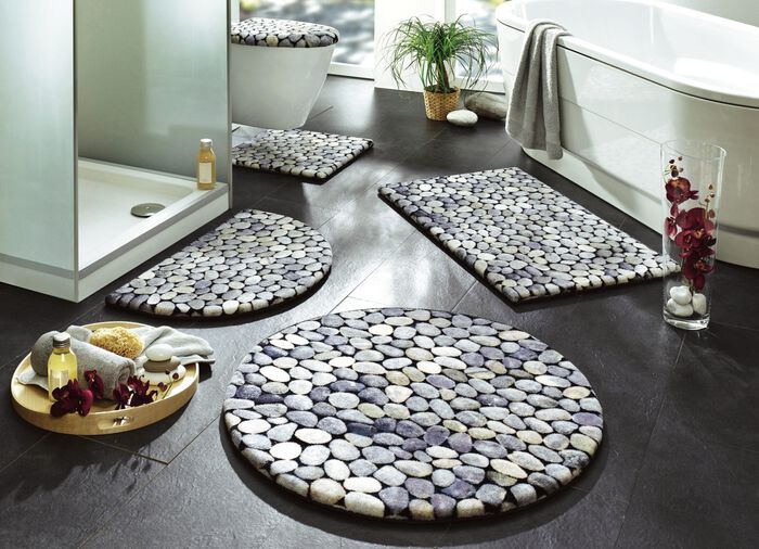 Pflegeleichte Badgarnitur mit Kieselsteinen-Motiv 