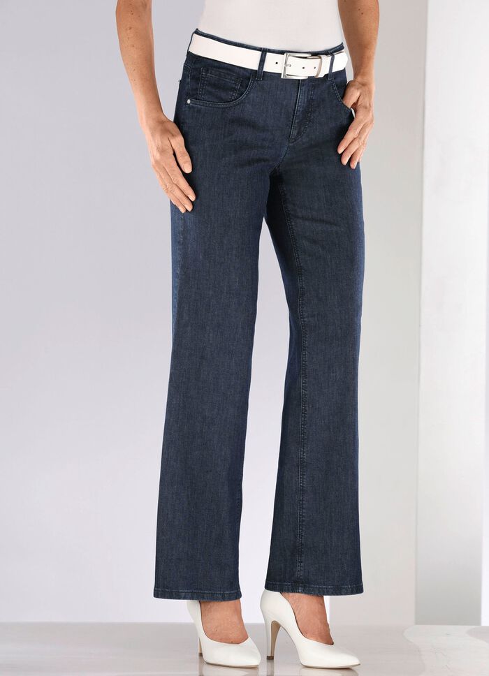 Jeans mit modisch weiterem Beinverlauf 