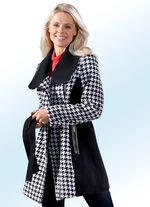 Longjacke mit G&uuml;rtel und gro&szlig;em Kragen 