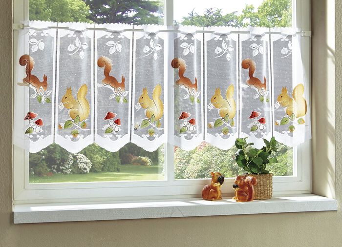 Herbstlicher Kurzstore mit Eichh&ouml;rnchen 