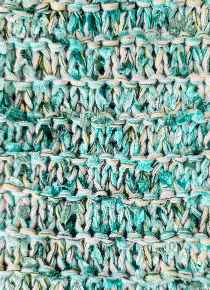 Pullover mit hochwertigem Federeffektgarn 