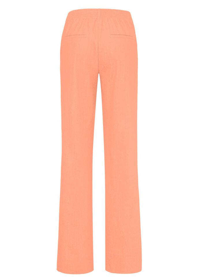 Jeans mit leicht ausgestellter Beinweite 