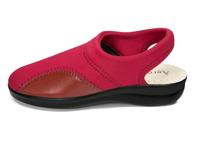 Bequeme Clogs aus Stretchmaterial mit elastischem Einschlupf 