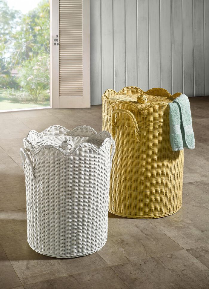 W&auml;schesammler aus Rattan 