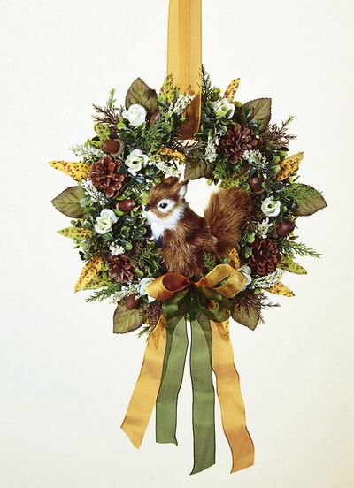 Wandkranz mit Eichh&ouml;rnchen 