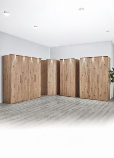 Moderne Kleiderschrank aus deutscher Herstellung 