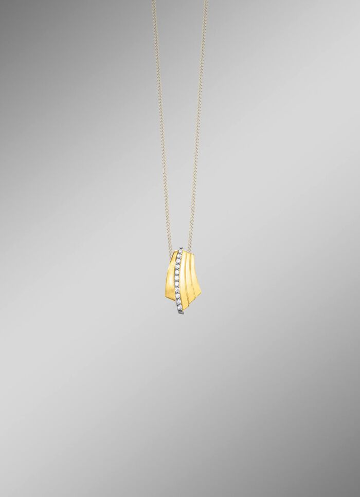 Toller Anh&auml;nger mit synth. Zirkonia 