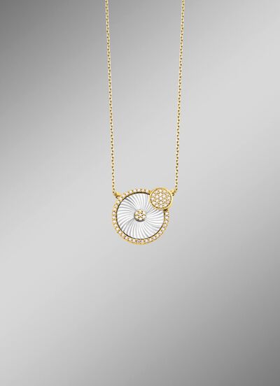 Halskette in Bicolor mit Sonnenschliff und Ankerkette 