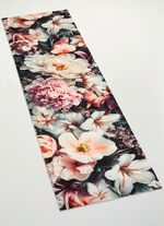 K&uuml;chenl&auml;ufer und Teppich mit eindrucksvollen Bl&uuml;tenmotive 