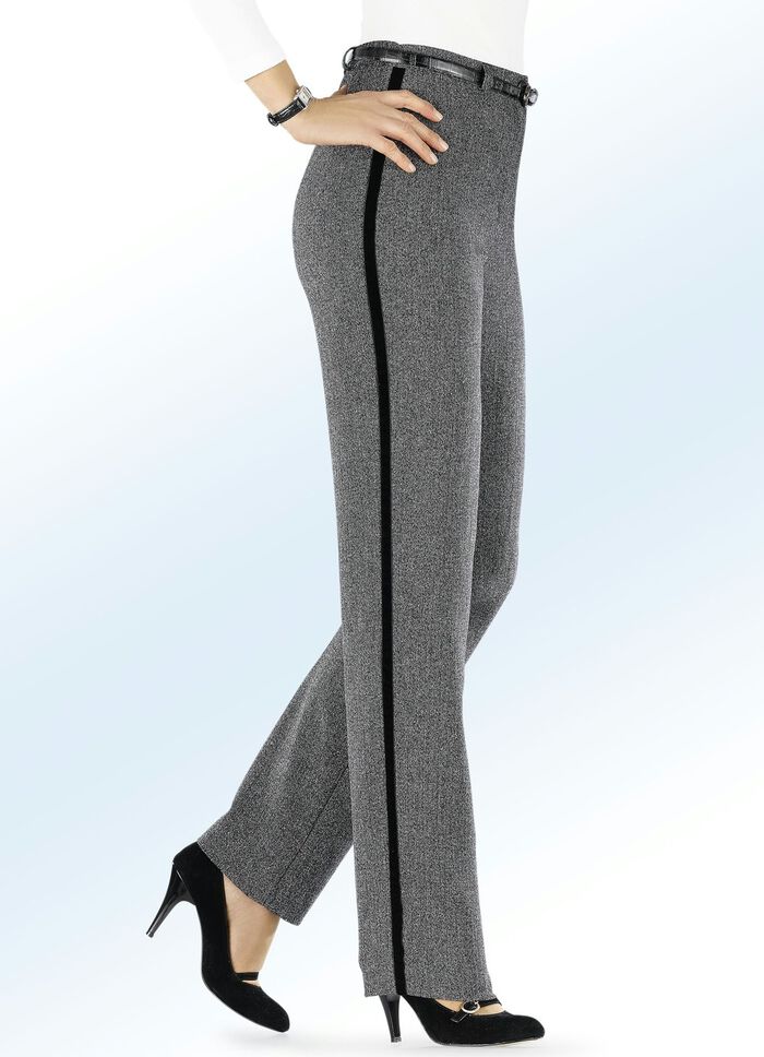 Hose mit angesagtem Zierband 