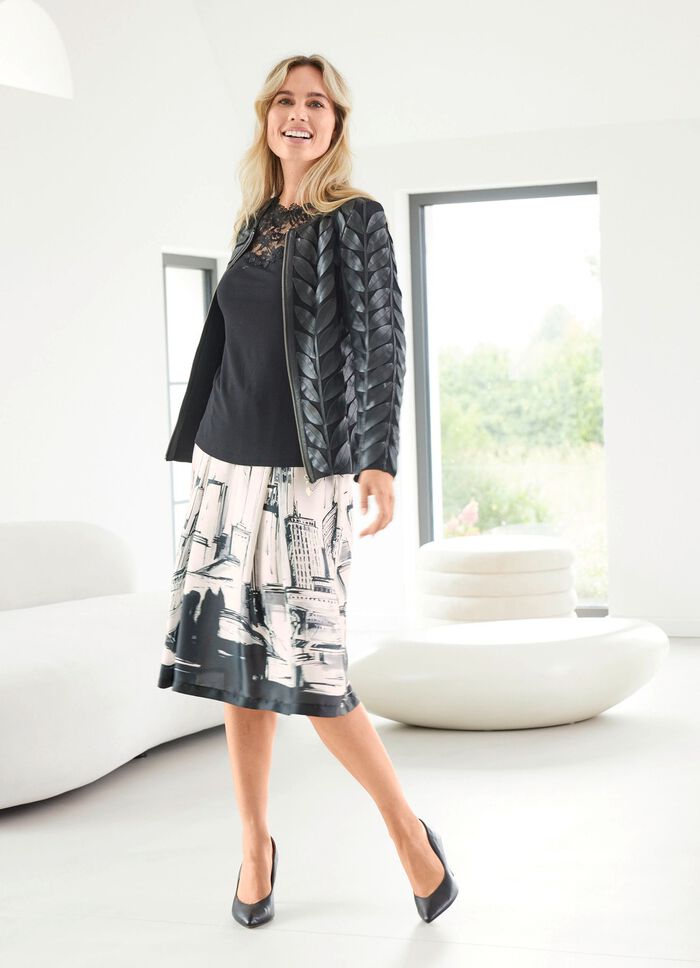 Rock mit breitem Bund 