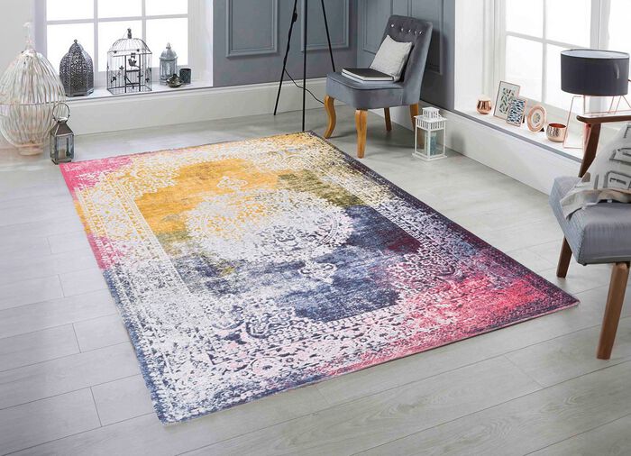 Moderne Br&uuml;cke und Teppiche 