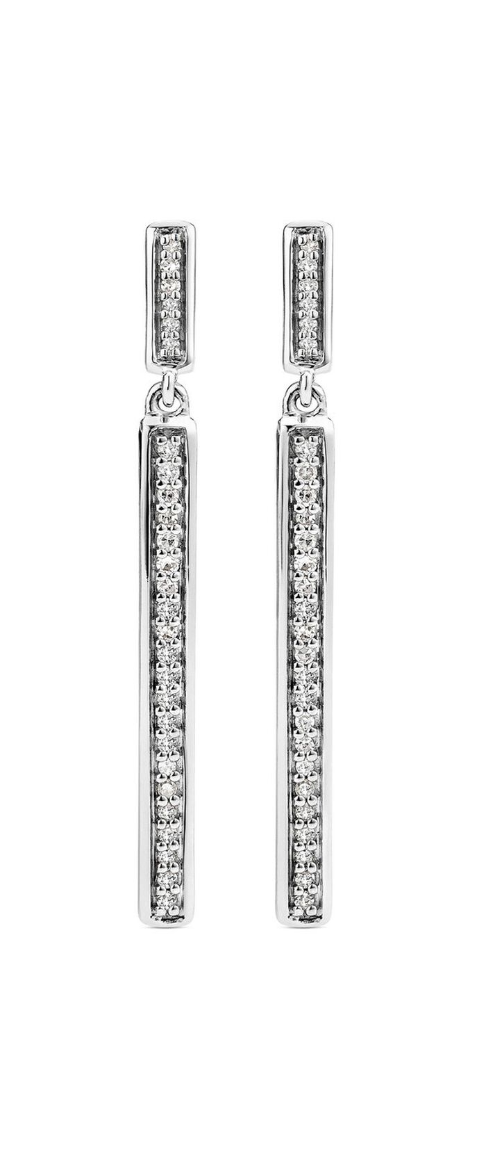 Schicke Ohrstecker mit 54 Diamanten 