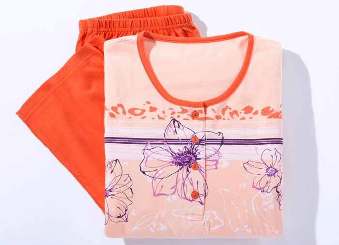 Schlafanzug mit 3/4-langen &Auml;rmeln und wadenlanger Hose 