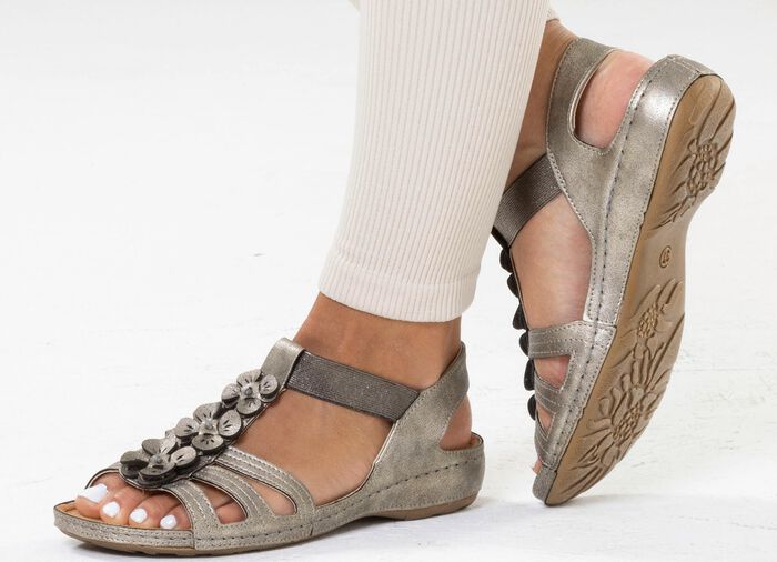 Gemini, modische Damen-Sandalen, Weite G, mit Bl&uuml;ten-Applikationen 