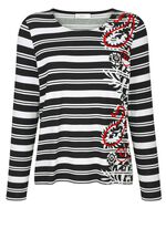 Shirt  mit roten Farbakzenten 