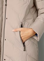 Mantel mit abnehmbarer Kapuze 