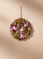 Wandkranz mit verschiedenen Bl&uuml;ten 