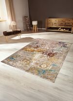 Br&uuml;cken und Teppiche aus Flachgewebe mit aufwendiger Dessinierung 