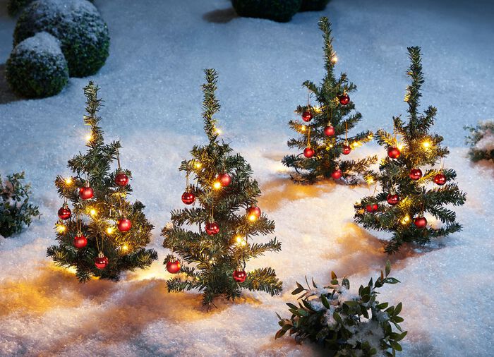 LED-Tannen mit Kugeln, 4er-Set 