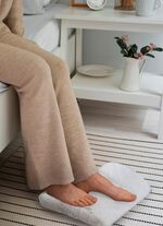 Hochwertiges Fu&szlig;kissen mit Memory Foam 