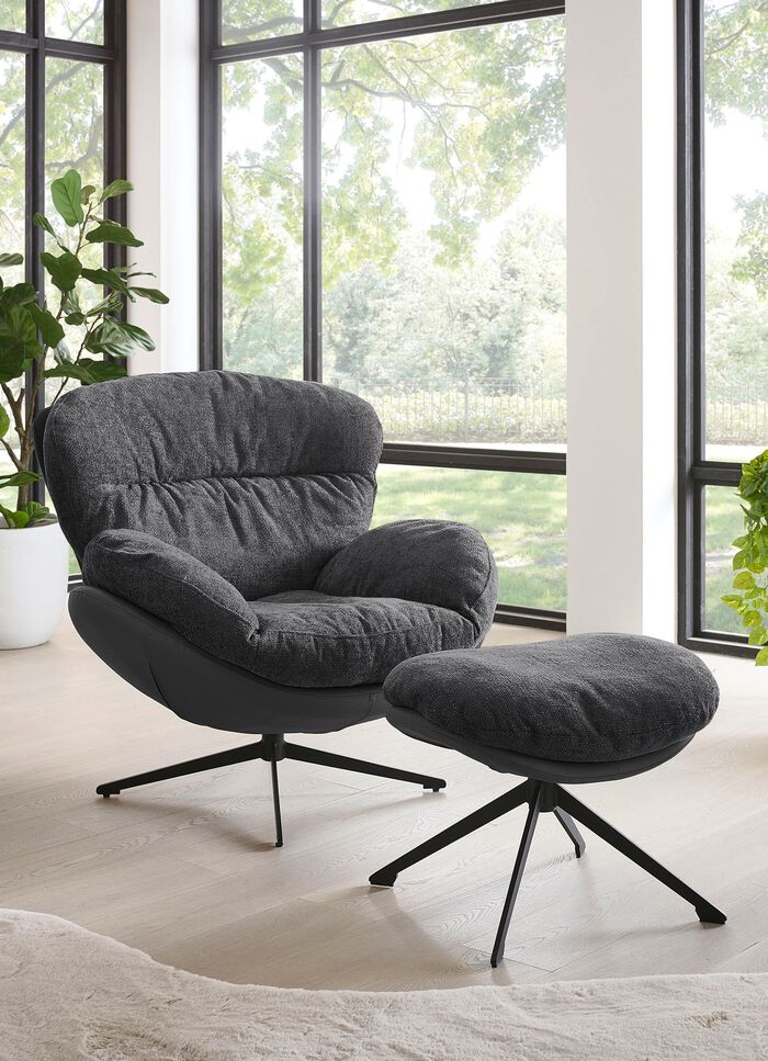 Gem&uuml;tlicher Loungesessel mit Hocker 