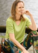 Pulli mit Raffung an den &Auml;rmeln 