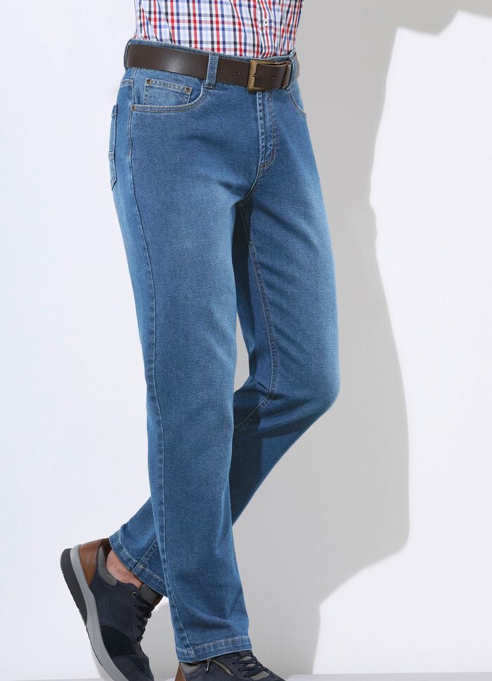 Jeans in 5-Pocket Form in 3 Farben 